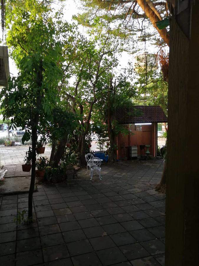 Norn Nai Suan Resort Bangkok Exterior foto